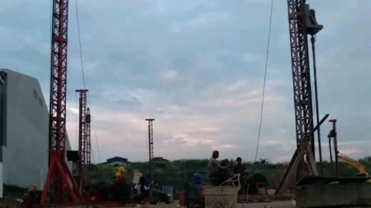 jasa-bore-pile-strauss-pile-andi-karya-pondasi-akp-16-9-05